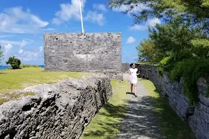Gates Fort image