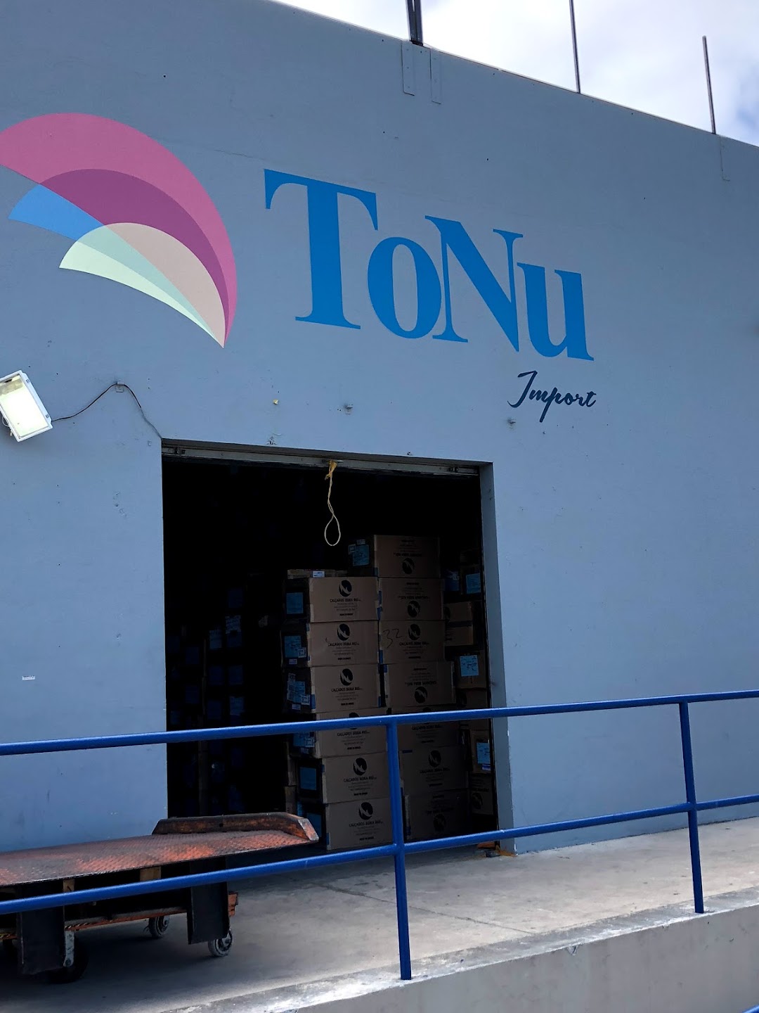 TONU IMPORT almacen central