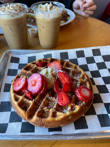 Cafe «Goodlife Cafe & Bakery», reviews and photos, 10483 Lansing St, Mendocino, CA 95460, USA