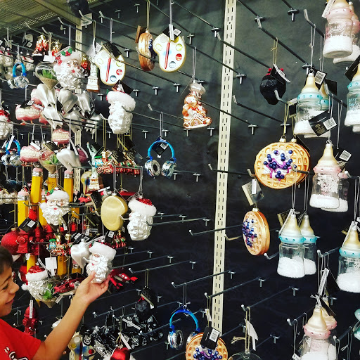 Craft Store «Hobby Lobby», reviews and photos, 505 N Foothills Plaza Dr, Maryville, TN 37801, USA