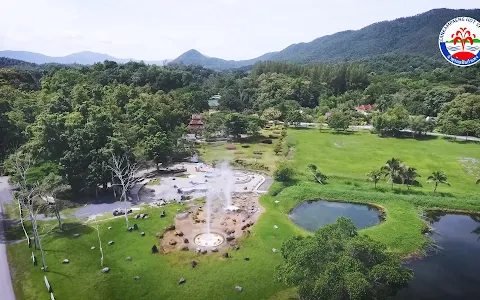 San Kamphaeng Hot Springs image