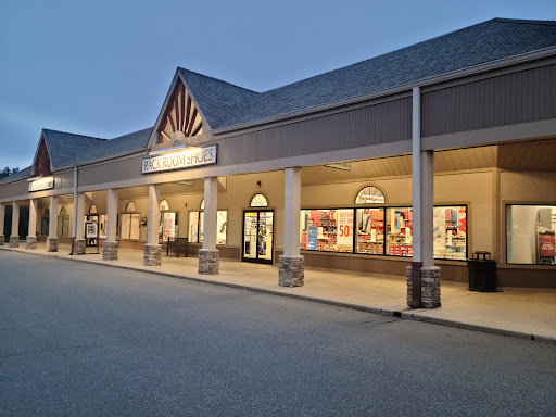 Outlet Store «Tanger Outlet Blowing Rock», reviews and photos, 278 Shoppes on the Parkway Rd, Blowing Rock, NC 28605, USA