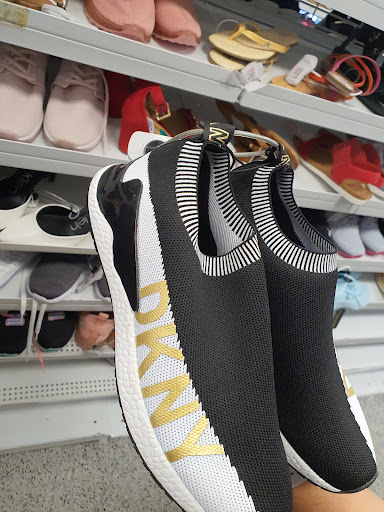 Clothing Store «Ross Dress for Less», reviews and photos, 2421 E Expy 83, Mission, TX 78572, USA