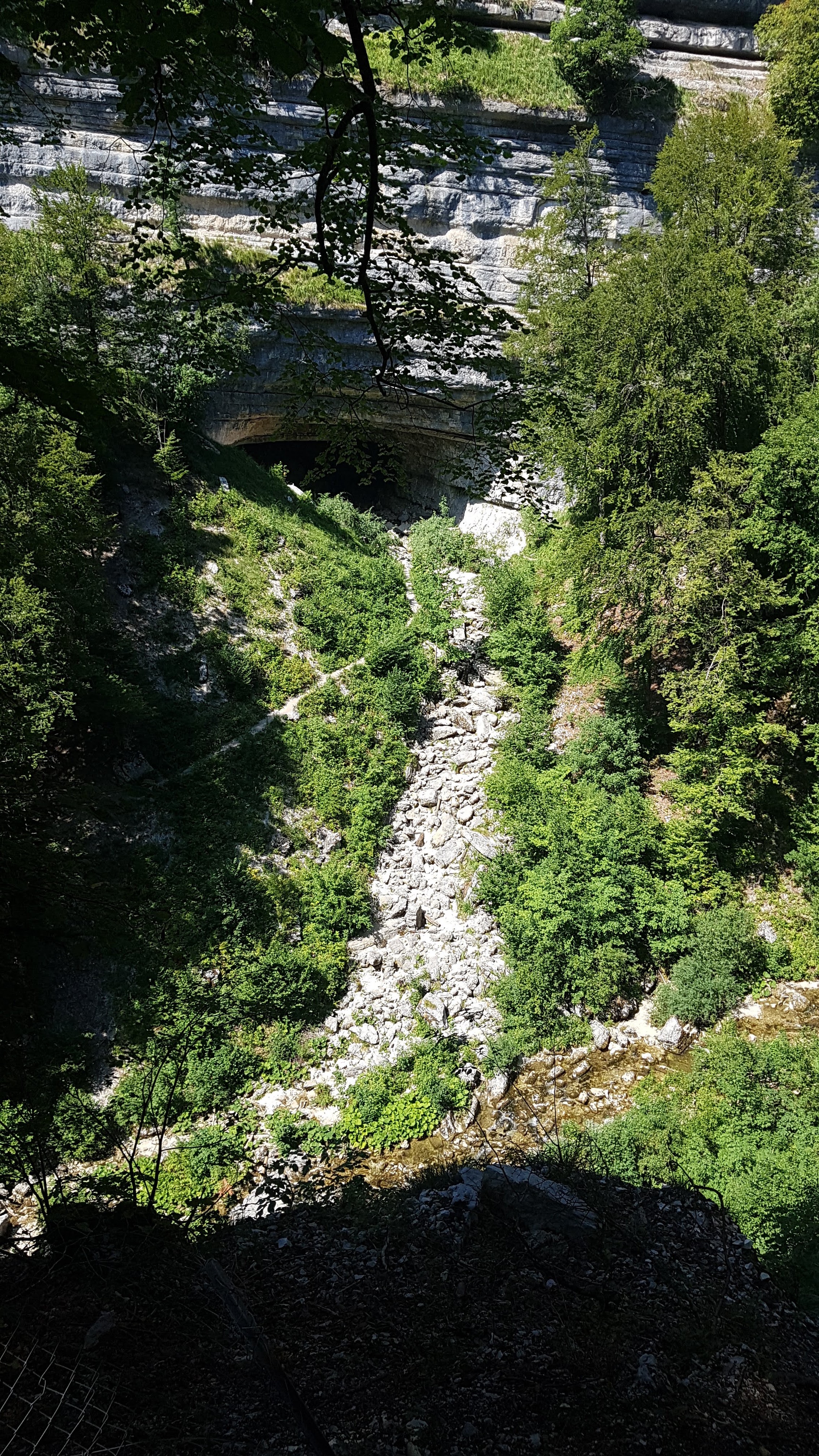 Photo n° 4 de l'avis de [Local•8].y fait le 05/08/2019 à 19:25