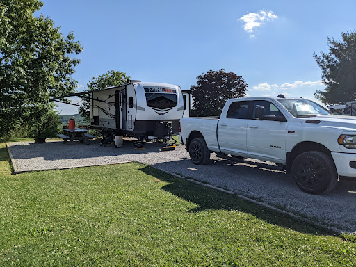 Car Dealer «Junction Buick GMC», reviews and photos, 12423 Ravenna Rd, Chardon, OH 44024, USA