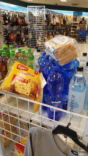 Clothing Store «Ross Dress for Less», reviews and photos, 13065 Lee Jackson Memorial Hwy, Fairfax, VA 22033, USA