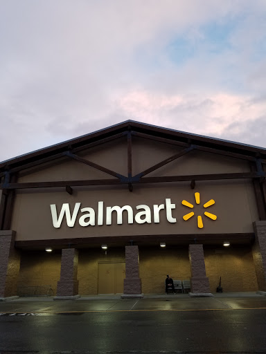 Department Store «Walmart Supercenter», reviews and photos, 310 31st Ave SE, Puyallup, WA 98374, USA