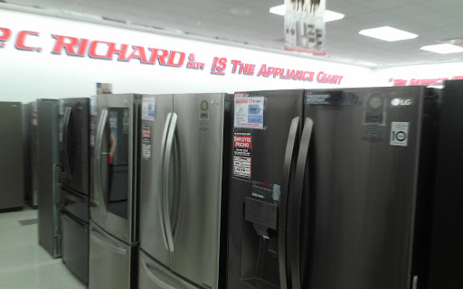 Appliance Store «P.C. Richard & Son», reviews and photos, 110 Federal Rd, Danbury, CT 06811, USA