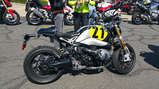 Motorcycle Dealer «Cross Country Powersports», reviews and photos, 911 Middlesex Ave, Metuchen, NJ 08840, USA