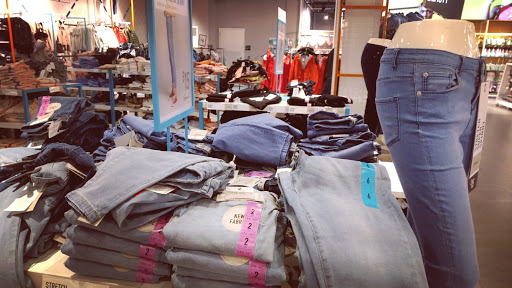 Clothing Store «Primark», reviews and photos, 160 N Gulph Rd, King of Prussia, PA 19406, USA