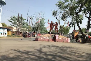 Nilambar Pitambar Statue image