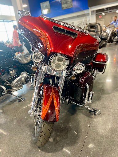 Harley-Davidson Dealer «Queen City Harley-Davidson», reviews and photos, 5960 Dixie Hwy, Fairfield, OH 45014, USA