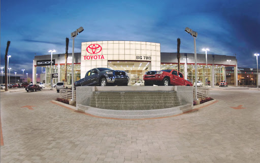 Toyota Dealer «Big Two Toyota of Chandler», reviews and photos, 1250 S Gilbert Rd, Chandler, AZ 85286, USA