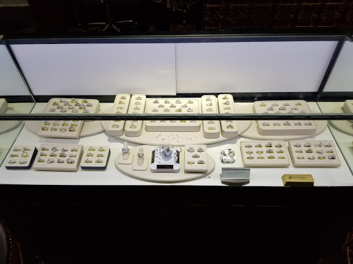 Jewelry Store «Meridian Diamond Co», reviews and photos, 780 Holcomb Bridge Rd, Roswell, GA 30076, USA