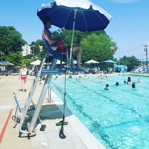 The Fort Washington Pool & Swim Team