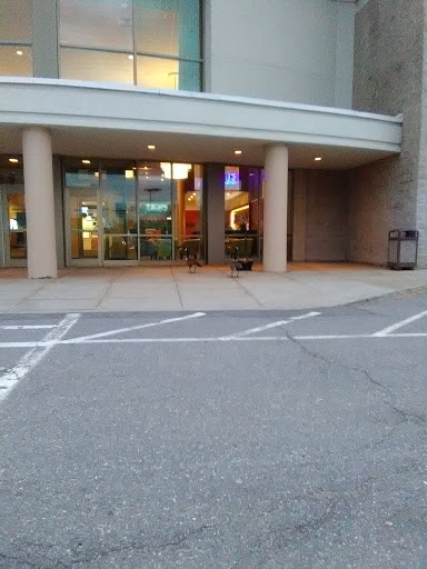 Movie Theater «Showcase Cinemas Lowell», reviews and photos, 32 Reiss Ave, Lowell, MA 01851, USA