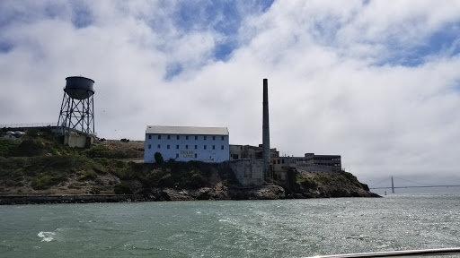 Sports Complex «Bay Club at the Gateway», reviews and photos, 370 Drumm St, San Francisco, CA 94111, USA