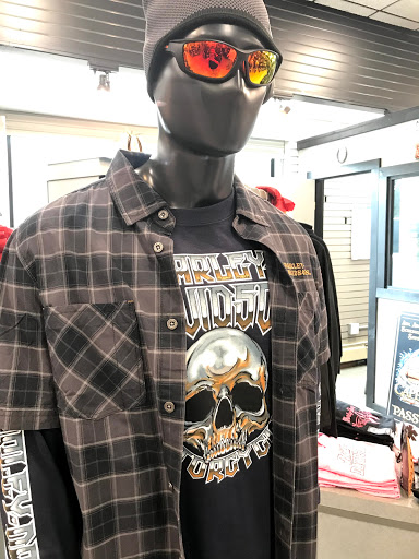 Motorcycle Dealer «Cape Cod Harley-Davidson», reviews and photos, 750 MacArthur Blvd, Pocasset, MA 02559, USA