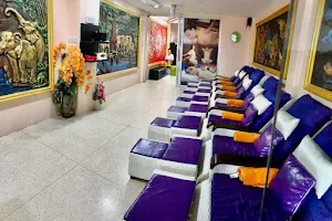 Jasmine Thai Massage & Nail Studio & Barber shop image