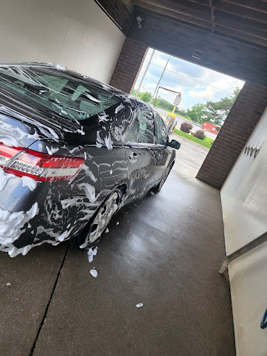 O P Carwash LLC en Overland Park