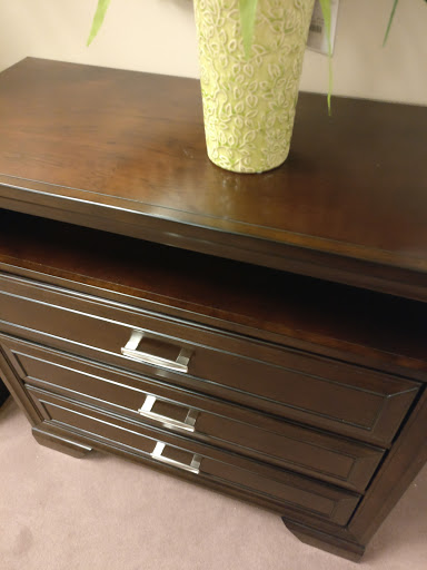 Furniture Store «Raymour & Flanigan Furniture and Mattress Store», reviews and photos, 371 W Dekalb Pike, King of Prussia, PA 19406, USA