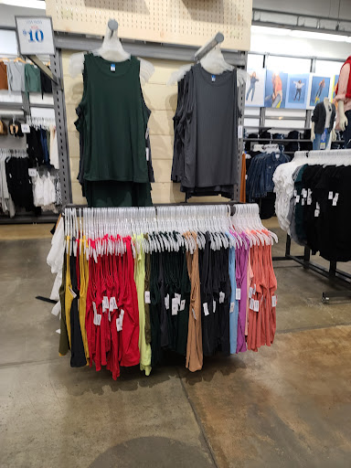 Clothing Store «Old Navy», reviews and photos, 2875 Market Center Dr, Rockwall, TX 75032, USA
