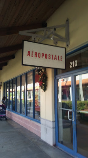 Aéropostale, 250 E Palm Dr, Florida City, FL 33034, USA, 