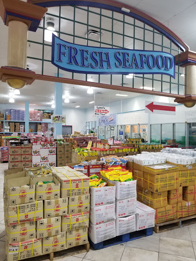 Grocery Store «Ben Thanh Plaza and Central Market», reviews and photos, 1818 E Pioneer Pkwy #100, Arlington, TX 76010, USA