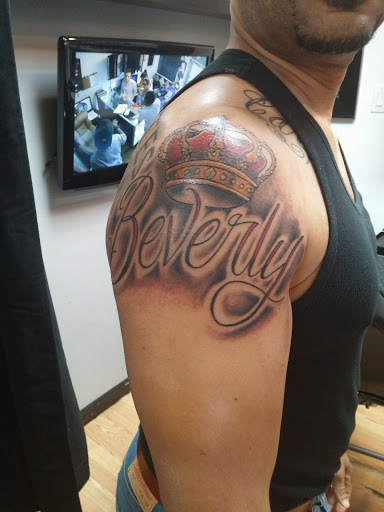 Tattoo Shop «Madd Munki Tattoos», reviews and photos, 29 Franklin St, Bloomfield, NJ 07003, USA