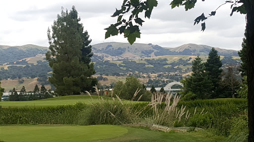 Golf Course «Canyon Lakes Golf Course & Brewery», reviews and photos, 640 Bollinger Canyon Way, San Ramon, CA 94582, USA