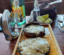 Pata de Vaca Asador y Vino photo