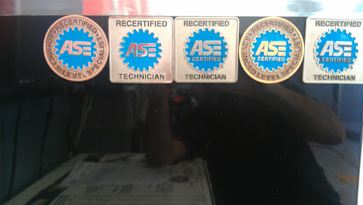 Auto Repair Shop «Foothill Smog & Auto Repair», reviews and photos, 2220 E Foothill Blvd, Pasadena, CA 91107, USA