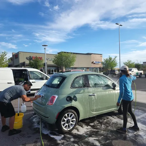 Super Shine Mobile Detailing El Paso. El Paso County. Texas Paracoche