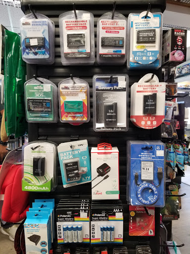 Electronics Store «Electronics Flip», reviews and photos, 5896 Mayfield Rd, Mayfield Heights, OH 44124, USA