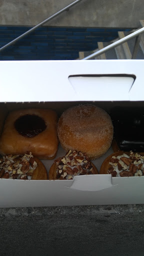 Donut Shop «Donut Savant», reviews and photos, 1934 Broadway, Oakland, CA 94612, USA