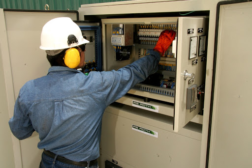 Wesler S.A.C. - Servicio de Mantenimiento Instalaciones Eléctricas Industriales