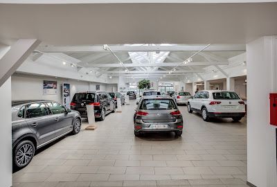 Volkswagen FAIR PLAY COURBEVOIE SHOWROOM à Courbevoie
