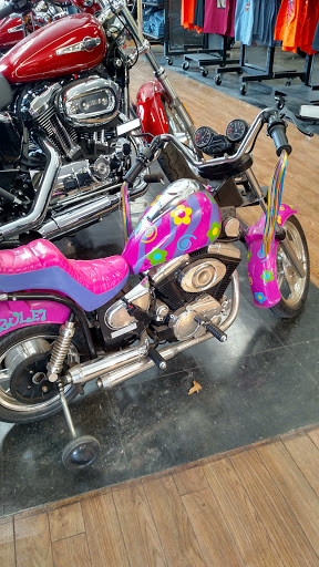 Motorcycle Dealer «American Harley Davidson», reviews and photos, 1437 Central St, Leominster, MA 01453, USA