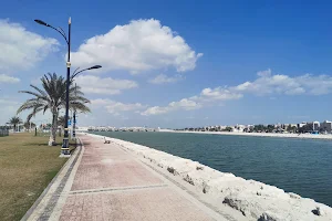 Corniche Al-Mishari image