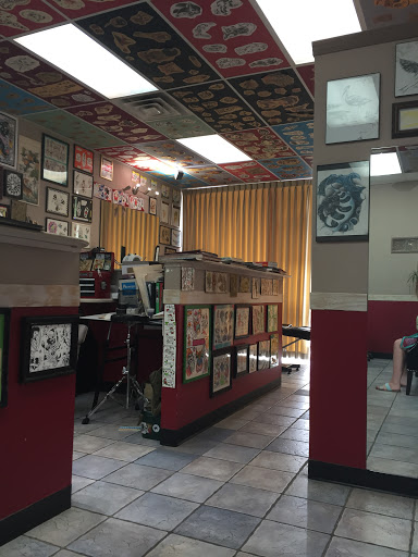 Tattoo Shop «Midwest Tattoo Company», reviews and photos, 5605 N Keystone Ave, Indianapolis, IN 46220, USA