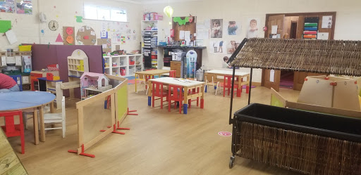 Little wonders pre school