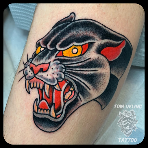 Explore around the knee tattoo ideas, creative tattoo ideas in Orwigsburg, available at Small World Tattoo