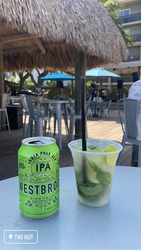 Bar & Grill «Tiki Hut», reviews and photos, 1 S Forest Beach Dr, Hilton Head Island, SC 29928, USA