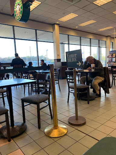 Book Store «Barnes & Noble», reviews and photos, 1156 US-46, Woodland Park, NJ 07424, USA