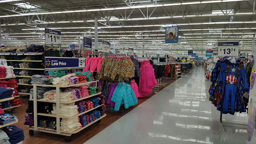 Department Store «Walmart Supercenter», reviews and photos, 585 State St, Lindon, UT 84042, USA
