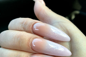 Nails by Niqua