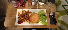Hamburger du Restaurant végétalien Greenpoint burgers à Annecy - n°10
