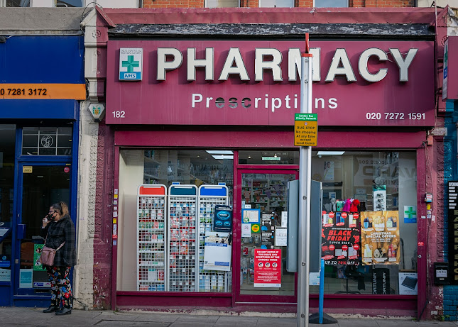 Reviews of Santas Pharmacy in London - Pharmacy