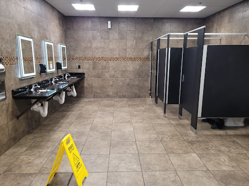 Gym «Planet Fitness», reviews and photos, 569 E Constance Rd, Suffolk, VA 23434, USA