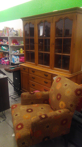 Thrift Store «Goodwill Store & Donation Center», reviews and photos, 602 E Lancaster Ave, Shillington, PA 19607, USA